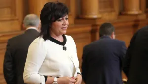 Корнелия Нинова: 90% от язовирите са опасни
