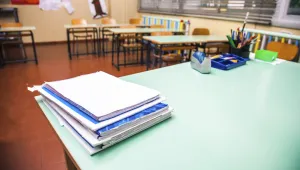 Ключови произведения от българската литература може да отпаднат от учебната програма