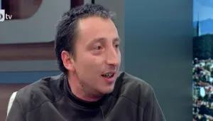 Бащата на детето, паднало от лифт, отрече да е оказван натиск на вратата да се отвори