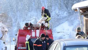 Двама мъже изгоряха при пожар в чепеларското село Богутево