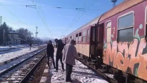 Повреда в контактната мрежа блокира влака Пловдив-София