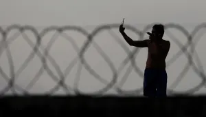 Почти 200 бразилски затворници избягаха след бунт (ВИДЕО)