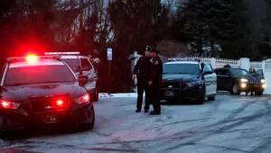 Малък пожар избухна в дома на сем. Клинтън