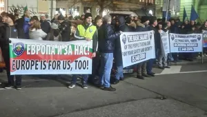 100 млн. лв. допълнително за заплати не отмениха протестите на полицаите (ОБЗОР)