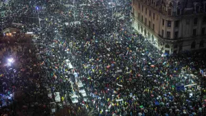 Многохиляден протест срещу корупцията в Румъния (ВИДЕО)