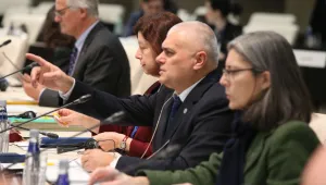 Обсъждането на квотната система остана за юни