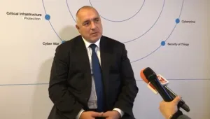 Премиерът: Ако има референдум, той трябва да е „за” или „против” пребиването на жени и деца