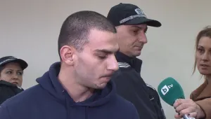 Над 4 затвор за пациент, нападнал лекари в Бургас