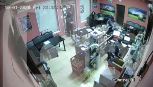 Задържаха извършителите, които опитаха да ограбят пункт за залагания в Русе
