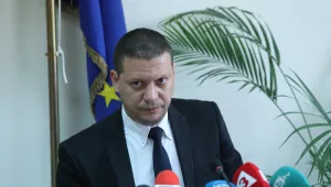 Областният управител на Софийска област напуска „Атака“ след скандал