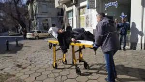 Мъж нахлу въоръжен в частна болница в Пловдив, рани бившата си съпруга