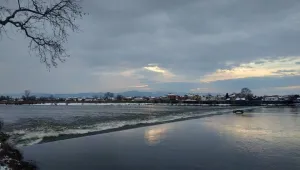 Валежите спират в четвъртък, дневни температури до 5°