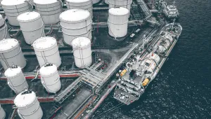 Взеха окончателно инвестиционно решение за газовия терминал в Александруполис