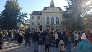 Протест в Пловдив заради съдбата на Пловдивския панаир (СНИМКИ)