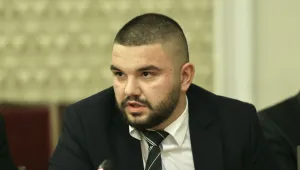 Насрочиха делото за побоя над Християн Пендиков