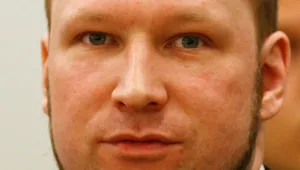 С фитнес и домашни любимци в затвора: Андерш Брайвик отново съди Норвегия за нарушаване на правата му