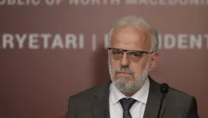 За първи път: Етнически албанец стана премиер на РСМ