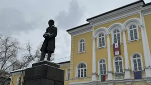 „И открай света да дойдат, нека се учат“: Национална Априловска гимназия след 190 години път във времето