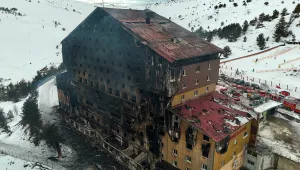 Деветима остават в ареста за смъртоносния пожар в ски курорта Карталкая