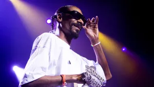 И Snoop Dogg се включва в помощта за Япония