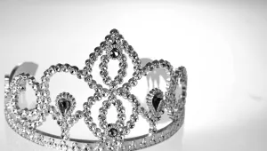 Утре короноват 