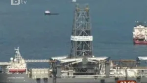 Петрол и газ изтичат в Мексиканския залив