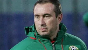 Стоилов обяви списък със 17 футболисти за приятелския мач с Русия