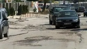 Над 16 000 кв. м. асфалтова настилка – повредена след пороите във Варна 