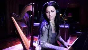 Новият албум на Evanescence излиза на 10 октомври