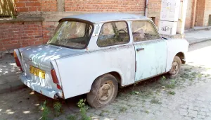 Махат над 100 стари автомобила от столичния район 