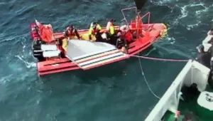 Южнокорейски самолет се разби в морето 