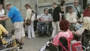 Протест заради промяна в наредбата за личен асистент