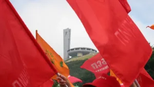 БСП светва в офисите на ГЕРБ, ако звездата на Бузлуджа не изгрее