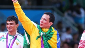 Щастлива развръзка - МОК подменя счупения медал