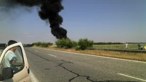 Автобус се запали по време на движение