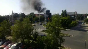 Автобус с 12 души се запали в Хасково