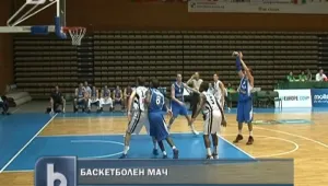 Израелски отбор по баскетбол на турнир у нас