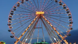 Всички погледи са насочени към Sziget…