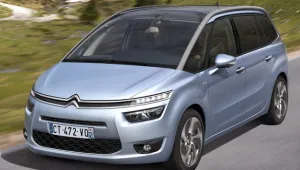 Наистина огромен: Citroen Grand C4 Picasso