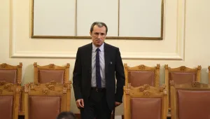 Орешарски изказа съболезнования за кончината на митрополит Кирил