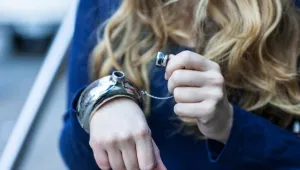 Гривна за коктейли е новият хит в САЩ