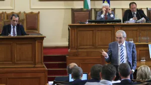 Местан: Никой няма да повярва, че И.Ф. може да бъде Искрен Фидосов, а Ц.Ц. – Цветанка Цветанова