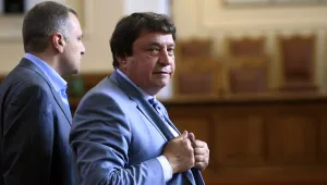 Депутатите си отмениха петъчния контрол след 