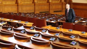Парламентът ще работи в сряда