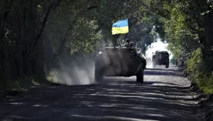 Тежка артилерия и неспирен обстрел разтърсиха Източна Украйна
