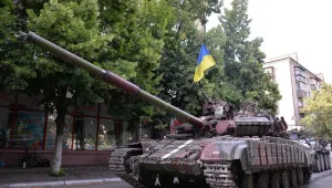 Украйна няма да бомбардира източните си градове