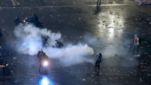 Протест на шофьорите на таксита в Буенос Айрес завърши със сблъсъци