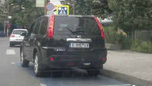 ВИП-шофьорите в Благоевград паркират спокойно на инвалидни места