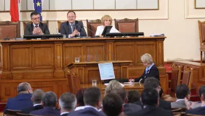 Депутатите гласуваха ремонта на бюджета на НЗОК с 225 млн. лв.