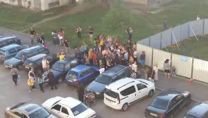 Десетки излязоха на протест срещу застрояване на детска площадка